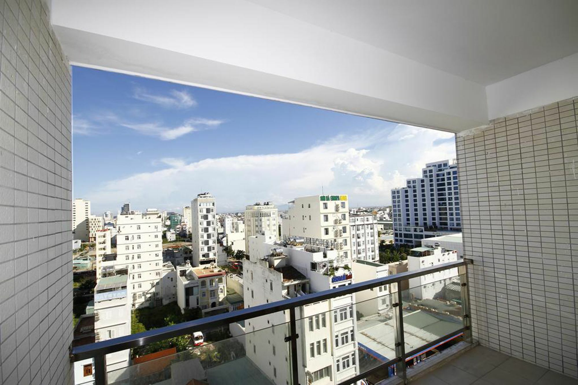 ฮานอย บลู โฮเทล ดานัง Hotel ภายนอก รูปภาพ